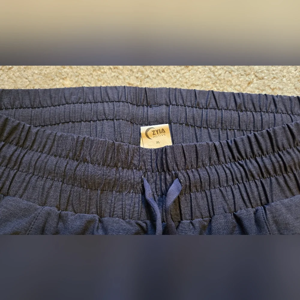 Zyia Women's XL Navy Blue Joggers - Picture 6 of 6